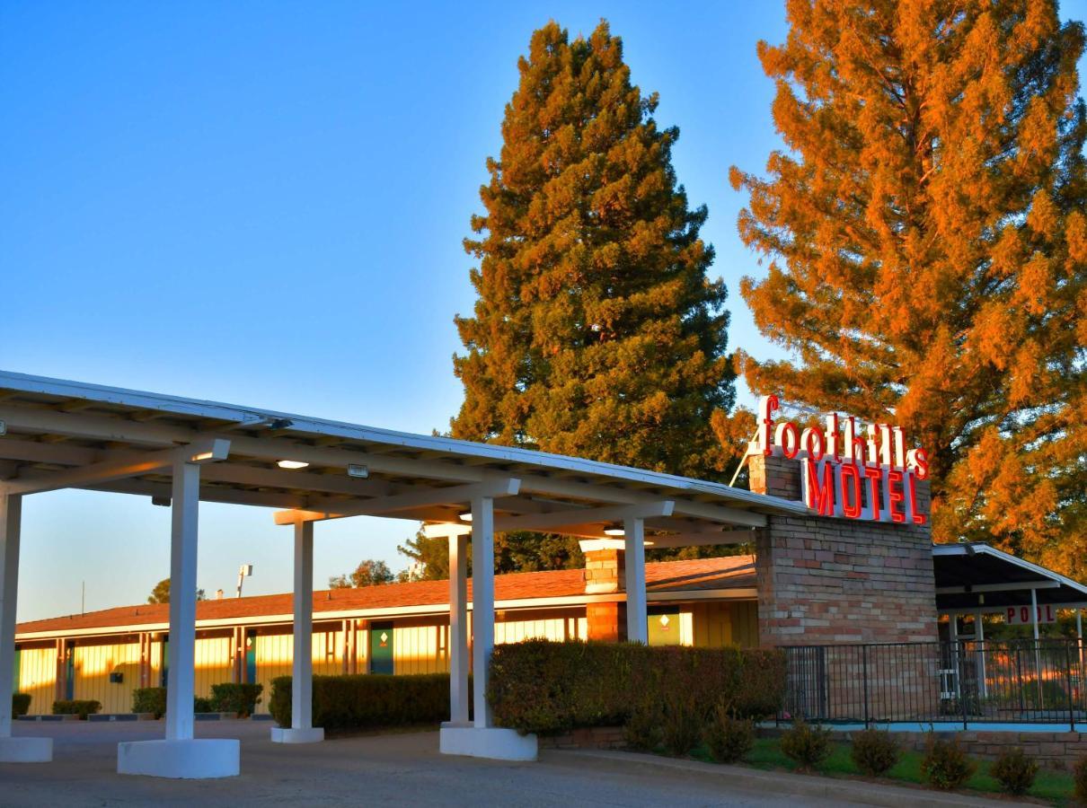 Foothills Motel Auburn Eksteriør bilde